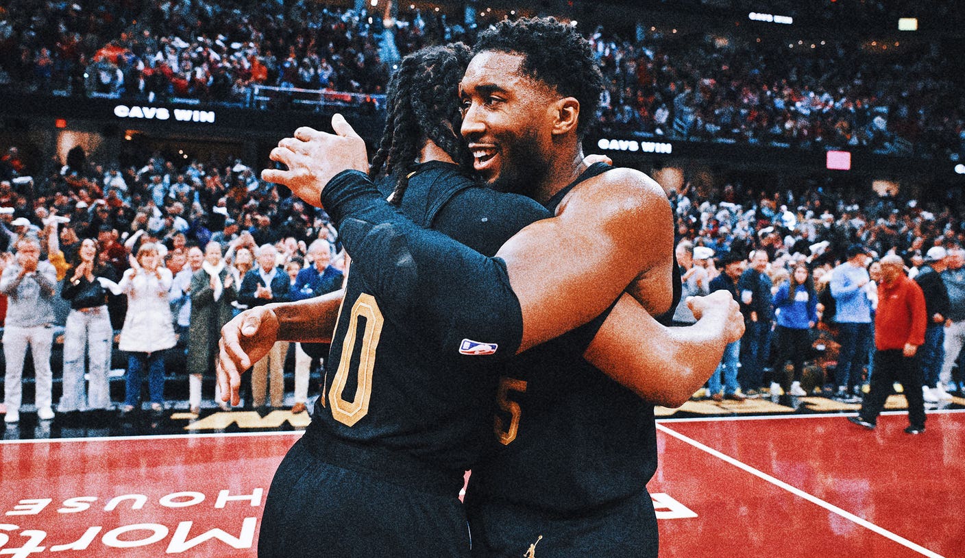Cavaliers score 49 points in first quarter, improve to 14-0 with 144-126 win over Bulls