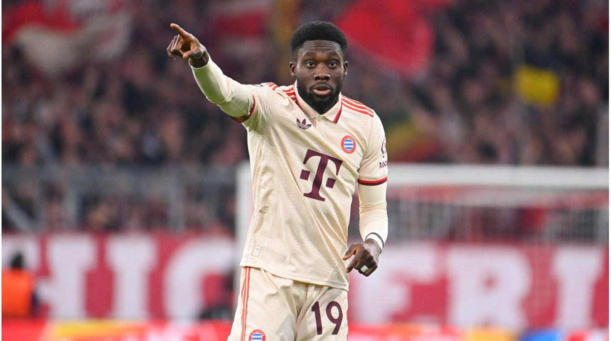 Latest transfer news: Davies heading to Man Utd? Four clubs chasing Williams signature