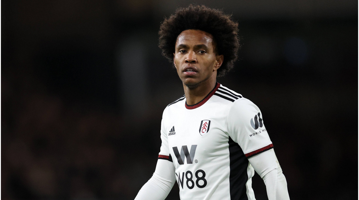 36-year-old Willian completes sensational deadline day Fulham return