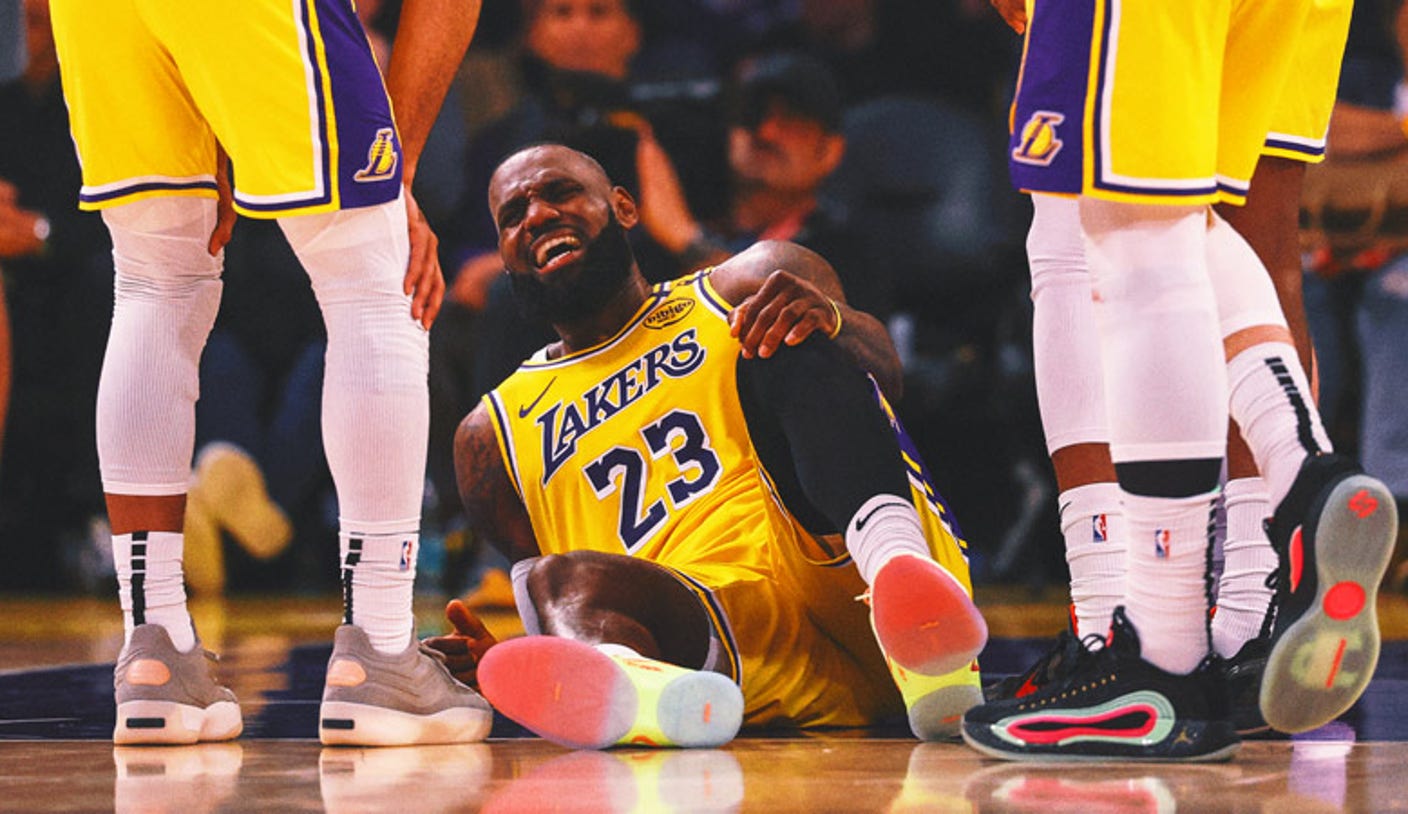LeBron James sprained a knee ligament in Lakers’ final loss to Wolves, an AP source says