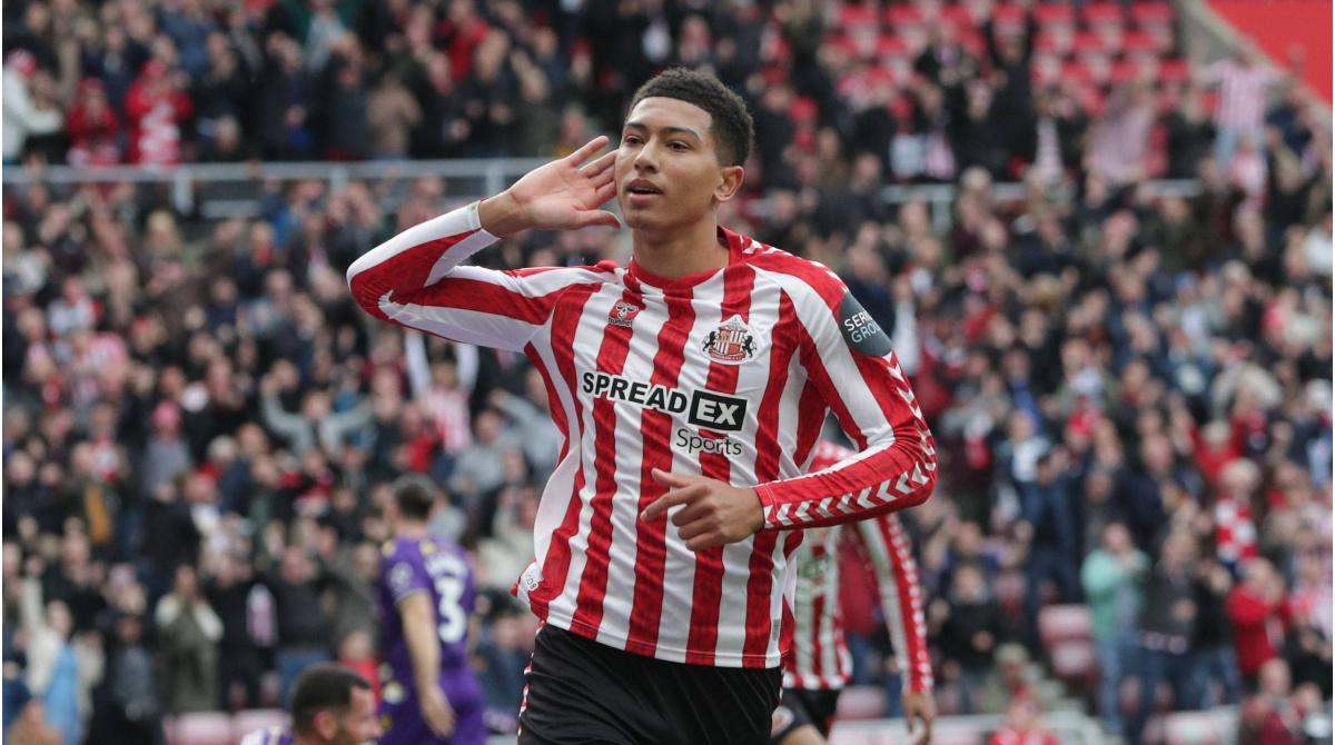 Latest transfer news: Rashford heading to Barca, Dortmund in for Bellingham