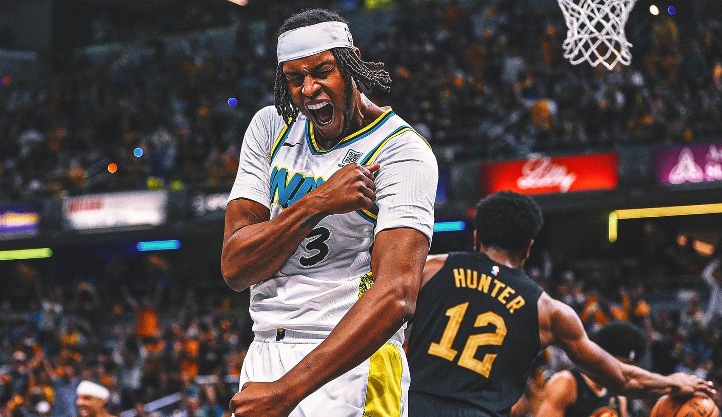 Pacers tie NBA playoff record with 41-point halftime lead vs. Cavs in Game 4