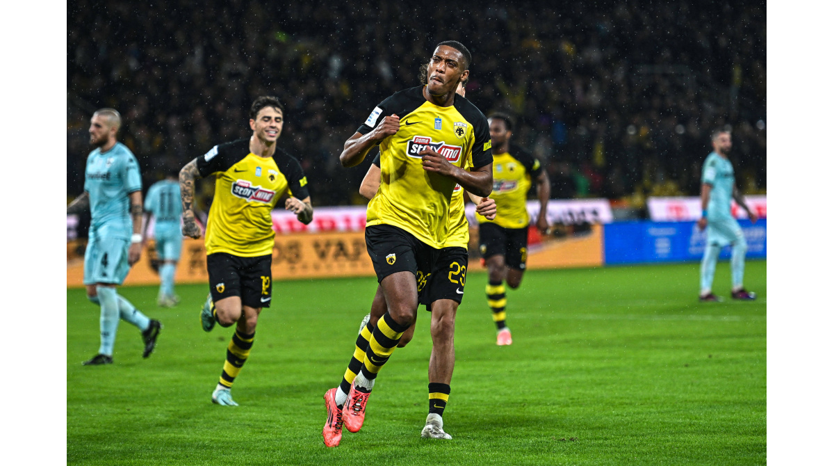 Fifth former Sevilla player – Monterrey set to sign Anthony Martial from AEK Athens