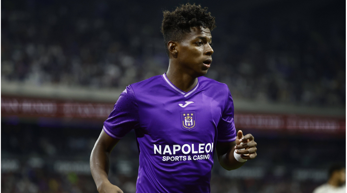 Sunderland sign Nilson Angulo – Anderlecht star joins to take spending past 200 million