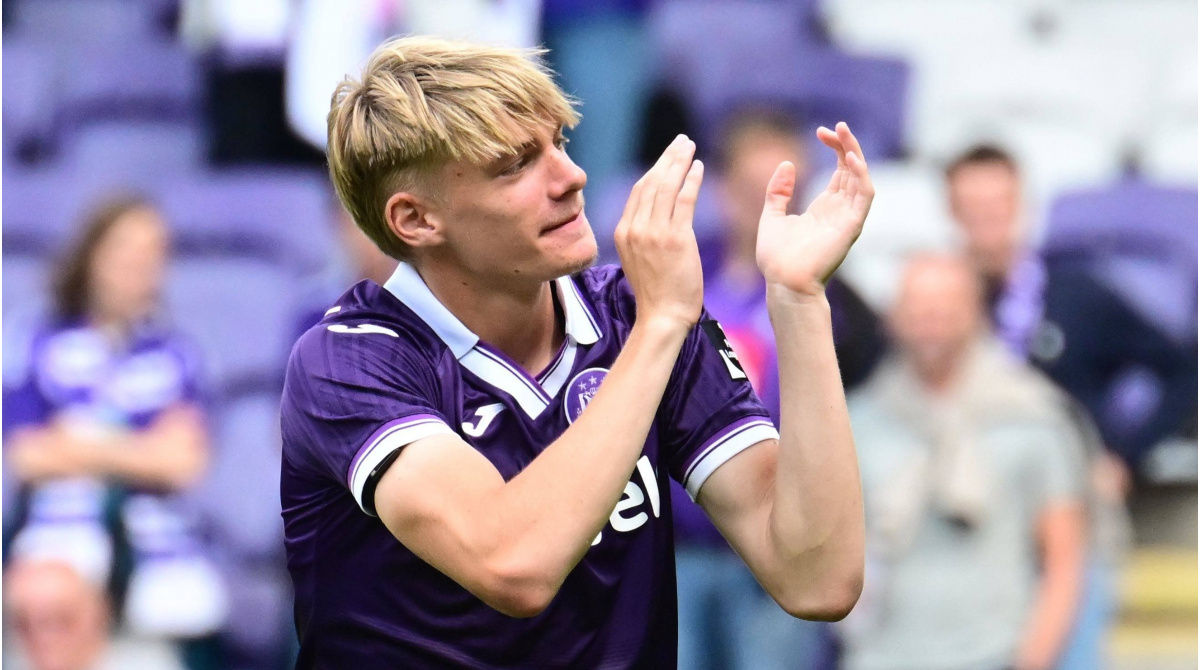 Belgium’s next top midfielder – why Bayern and Spurs are desperate to sign Nathan De Cat