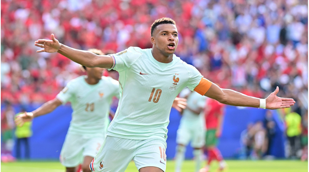 20 goals in 20 games – Is Kylian Mbappé the greatest player in World Cup history?